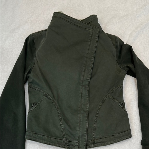 Anthropologie By Marrakech Utility  Green Cream Removable Sherpa Collar Jacket - Picture 11 of 16